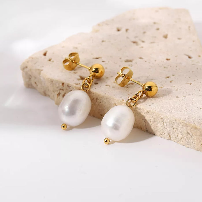 Noir 18K Pearl Studs